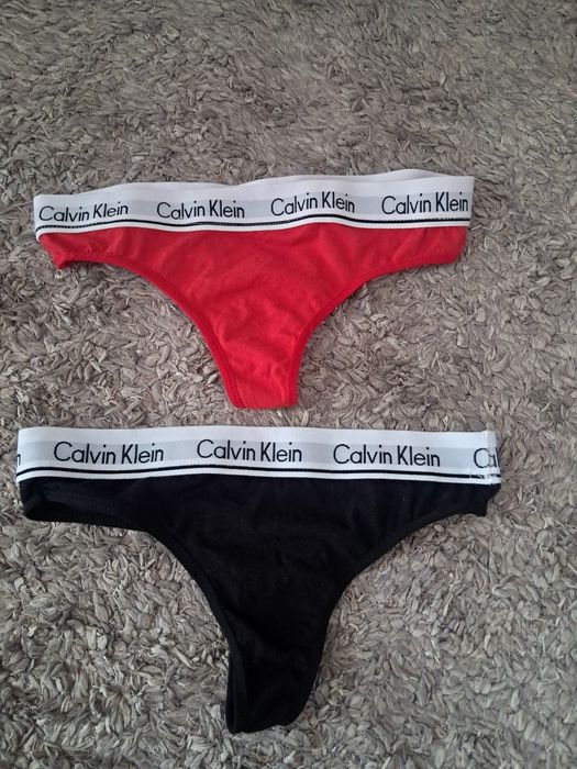 Stringi Calvin Klein rozm. M