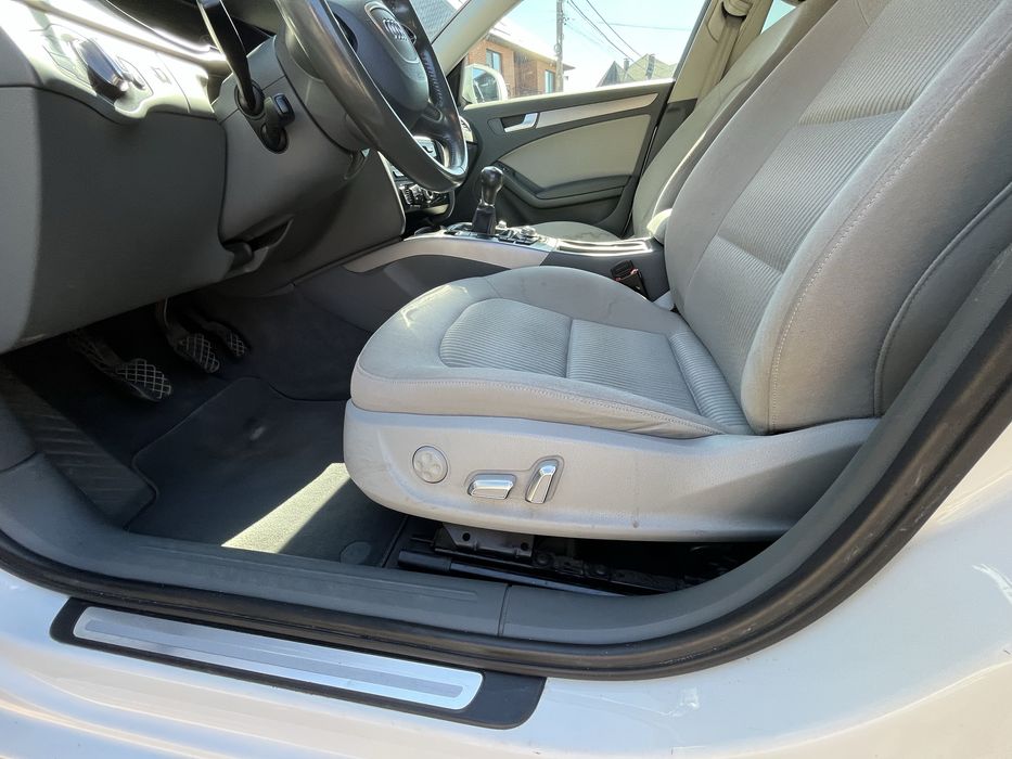 Продам власне авто Audi A4 B8