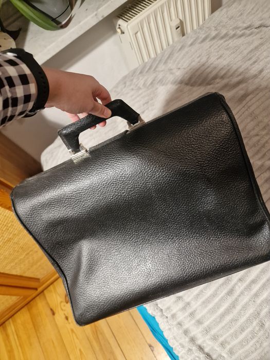 Skórzana torba lekarska