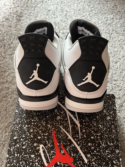 Jordan 4 Military Black