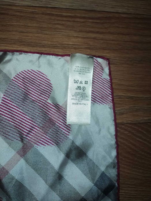 Burberry silk scarf густка шовк