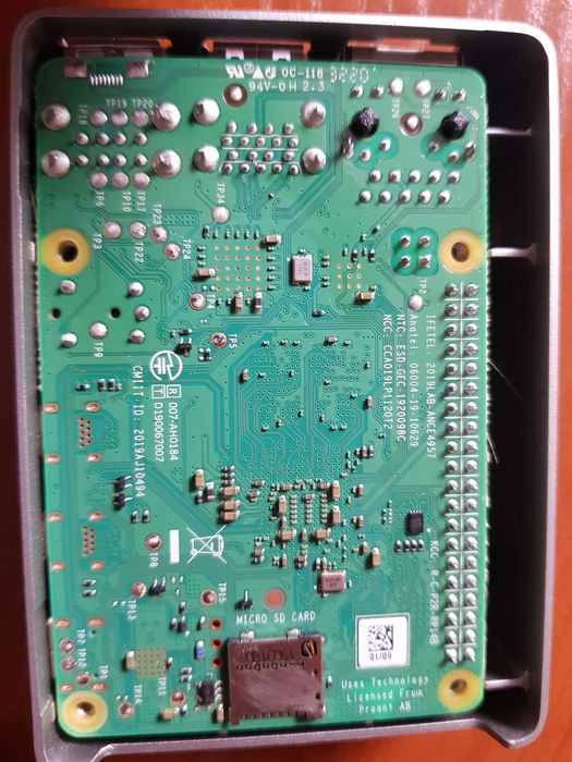 Raspberry Pi 4B 8GB ram w obudowie FLIRC