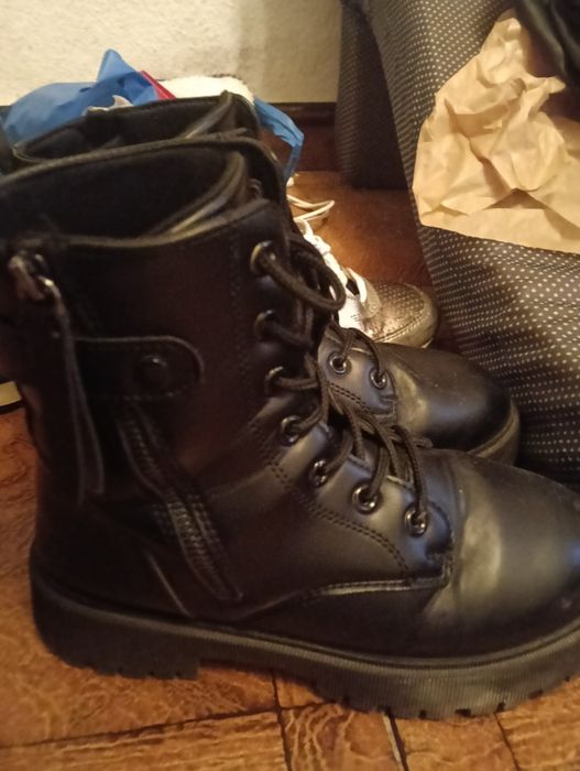 Botas estilo militar femininas