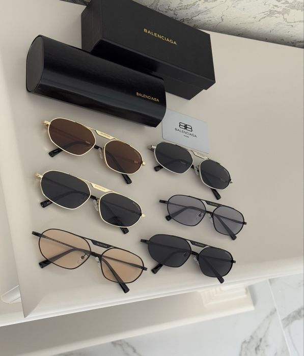 Солнцезащитные очки Balenciaga