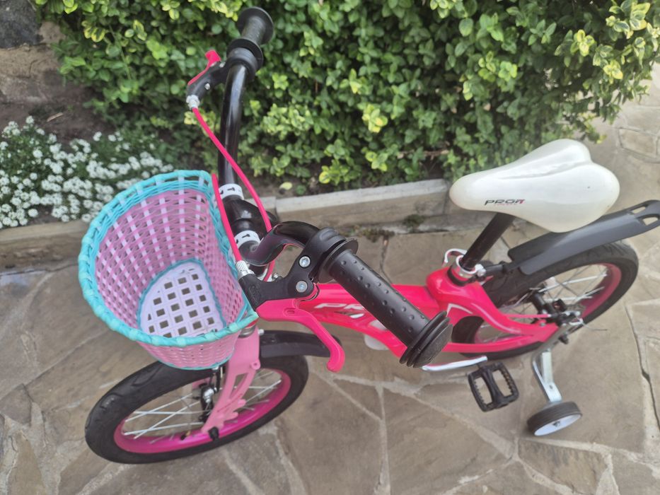 Велосипед для дівчинки 3-6 років