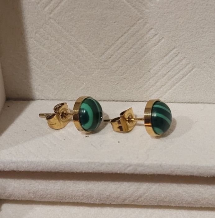 Kolczyki wkrętki zielone