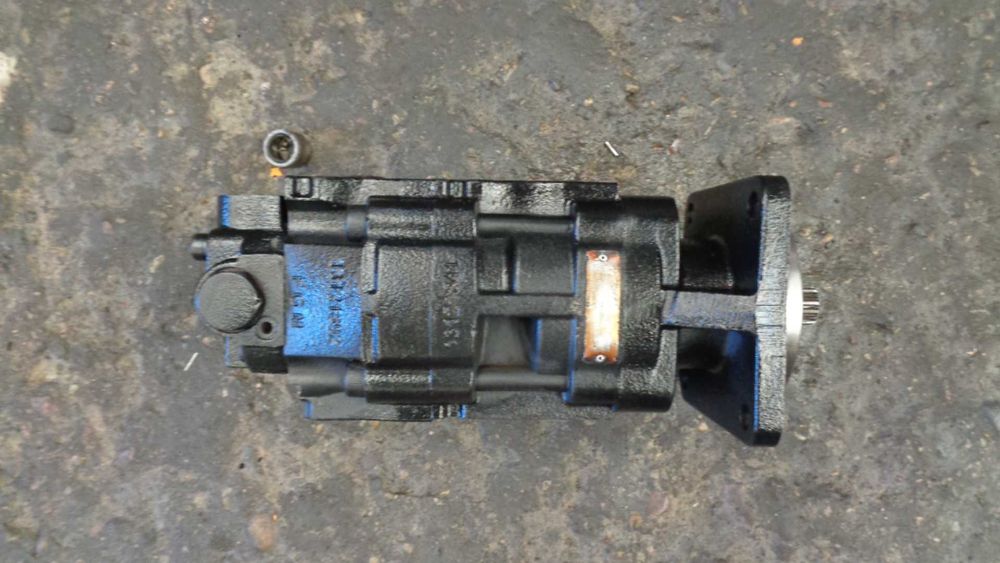Case 695 New holland 115 fiat Hitach fb200 pompa hydrauliczna