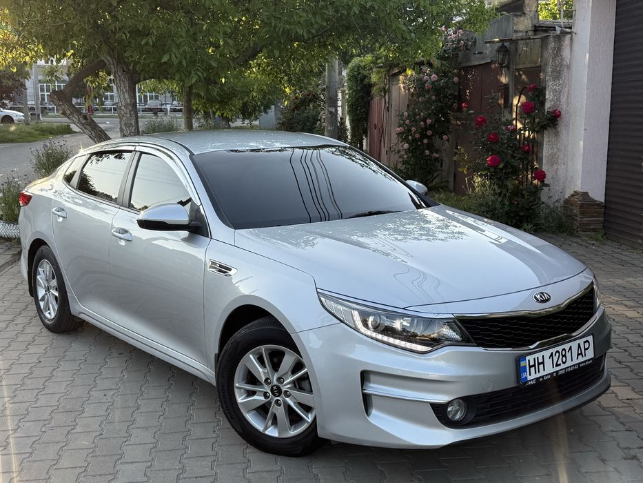 Kia K5, 2017, 2.0LPG, полностью обслужен.