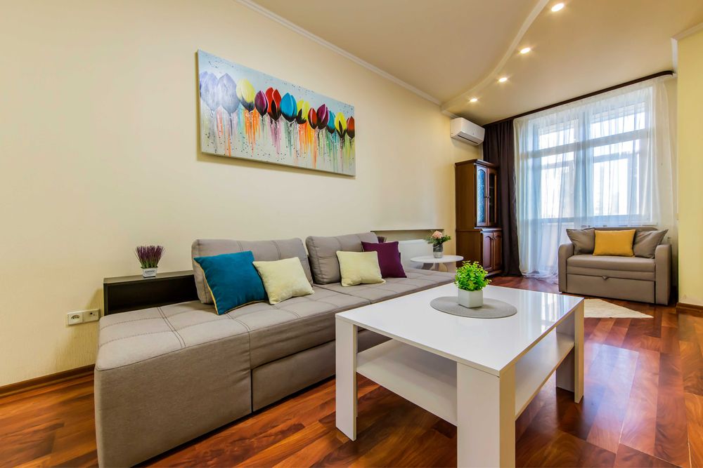 2к квартира на Печерську, Коновальця, 32в, центр