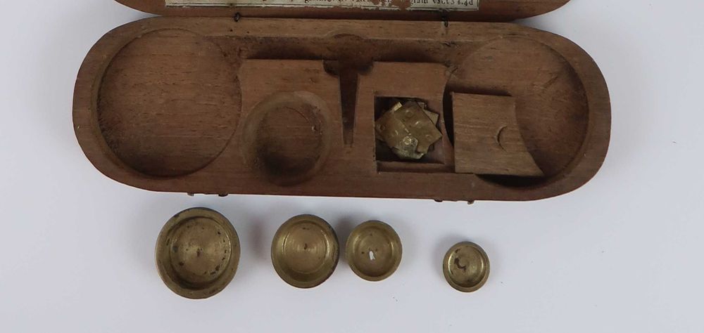 Balança pesar moedas ouro Séc. XIX (ref. 1)