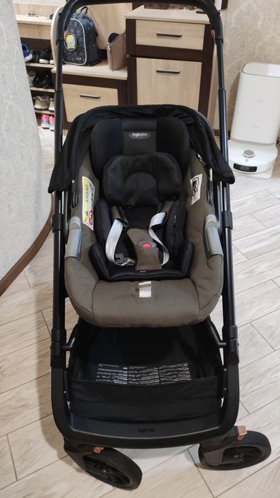 Коляска Inglesina aptica xt