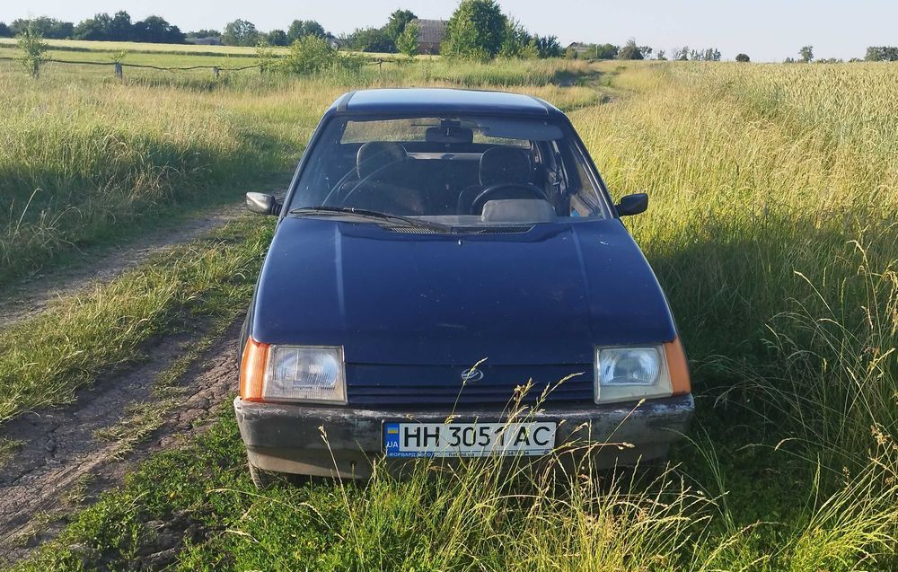 Таврия Славута 2004, 1.2 газ\бенз