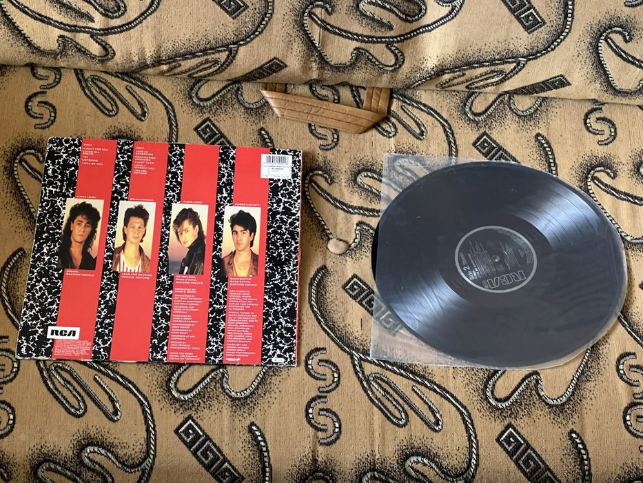 LP Pseudo Echo - Love an adventure 1987 Germany RCA PL90024