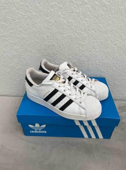 adidas Superstar II R.37