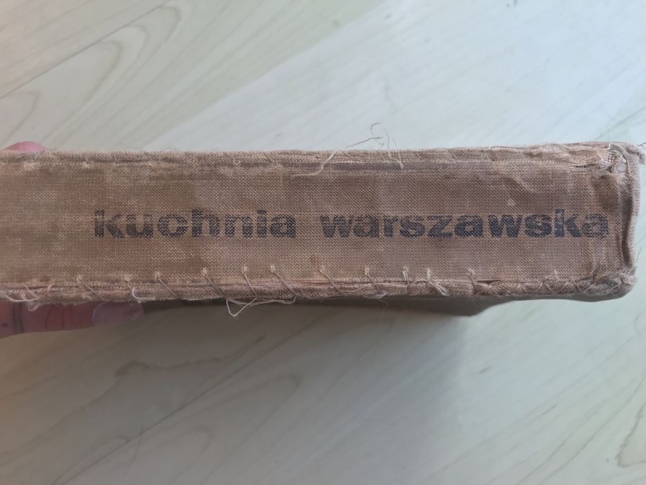 Kuchnia warszawska / antyk / wydanie 1966 rok