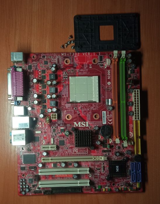 Запчастини для пк, AMD Athlon™ 64 X2 5000, MSI MS-7302 ver 1.1, ddr2