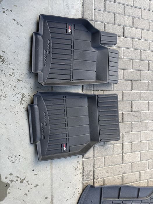 Резинові килимки Tesla Model Y