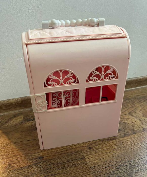 Składany domek Barbie