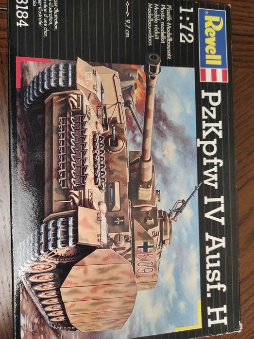 Сборные Модели самолётов, вертолетов,танков.