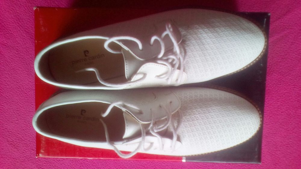 Туфли- броги женские кожаные новые.