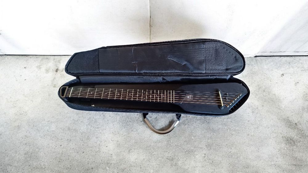 Donner HUSH-i (Travel guitar)