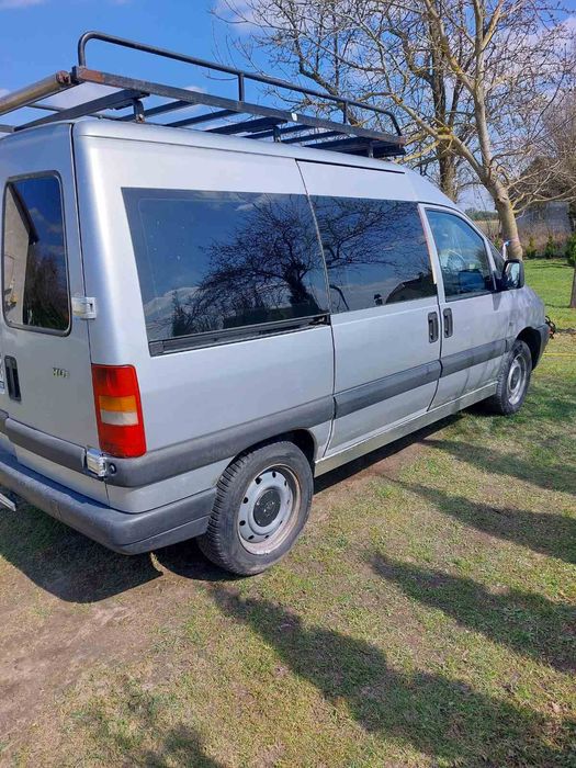 Пежо експерт 2.0