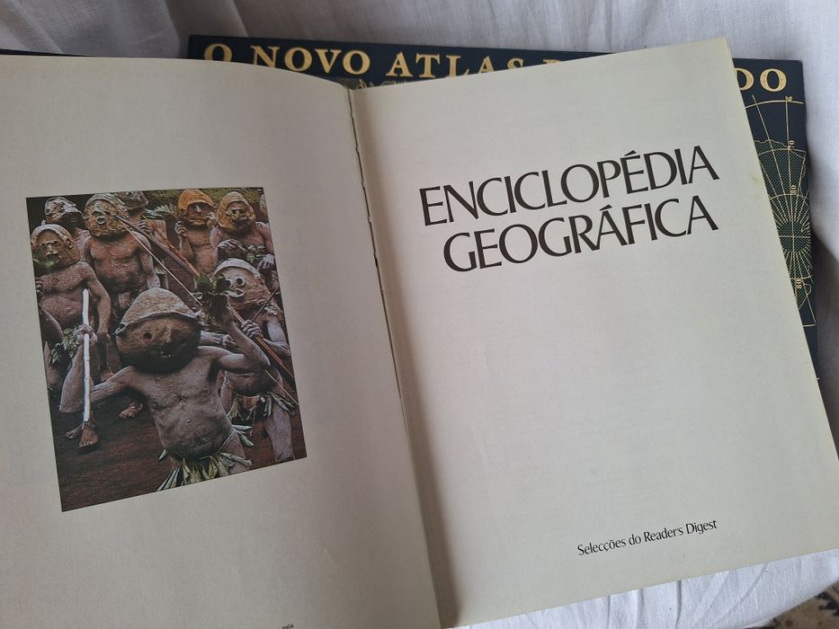 Atlas Enciclopédia Geográfica 3 livros