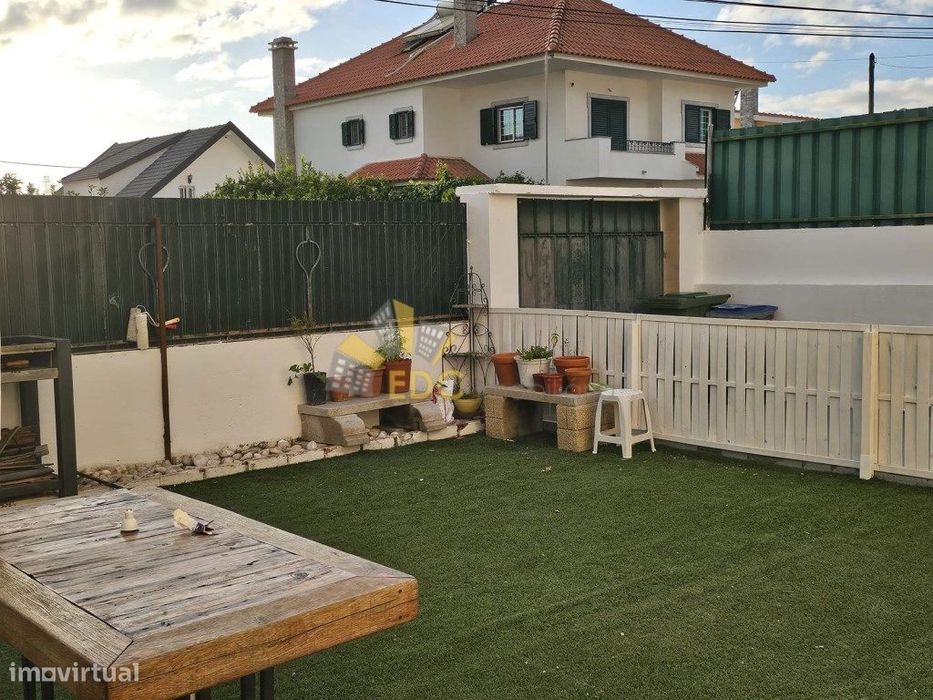 Moradia Independente T16| Localizado na Amora ( Seixal) | Não perca...