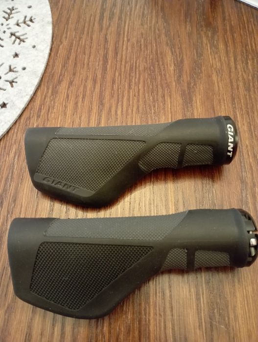 Nowe gripy Giant, chwyty