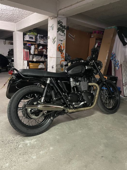Triumph bonneville T100 Black