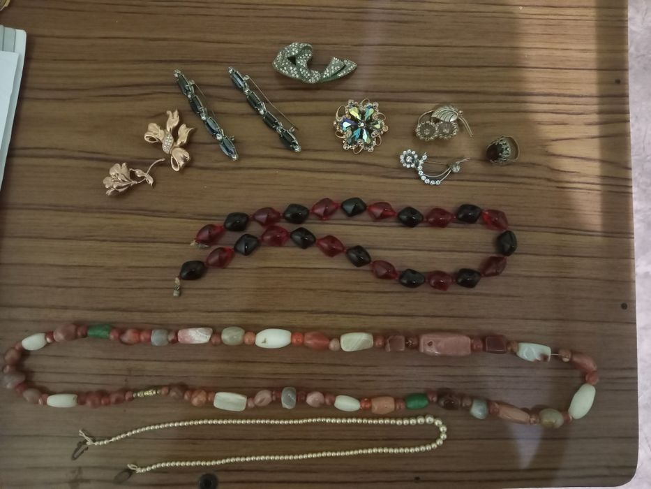 Продам сережки,кліпси,буси