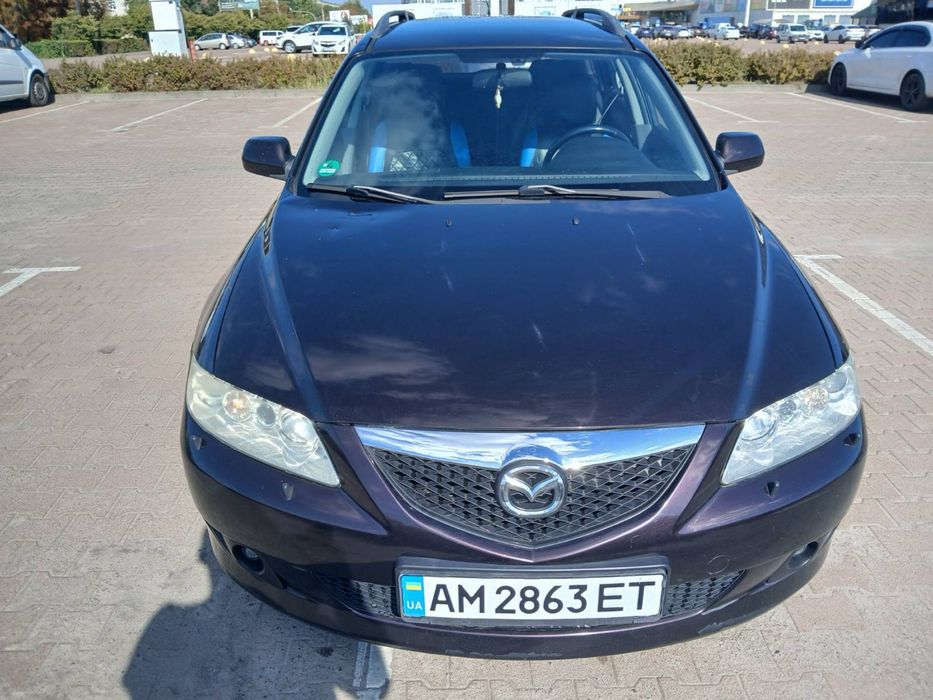 Машина mazda 6 2005 года