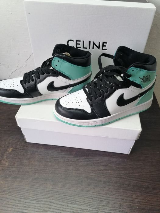 Жіночі кросівки Nike Air Gordan