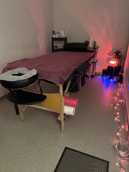 Апаратний та класичний масаж | Якість і результат