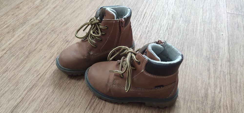 Buty Trapery Fila roz. 25