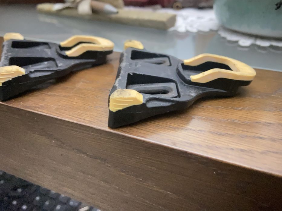 Clips para pedais SPD-SL SH11 ciclismo Amarelo SHIMANO usadas