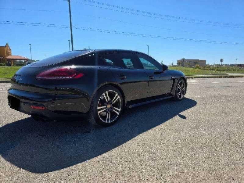 2015 Porsche Panamera GTS