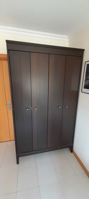 Roupeiro IDANÄS IKEA 121x211 cm