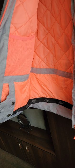 Nowa kurtka narciarska 4f damska z metkami
