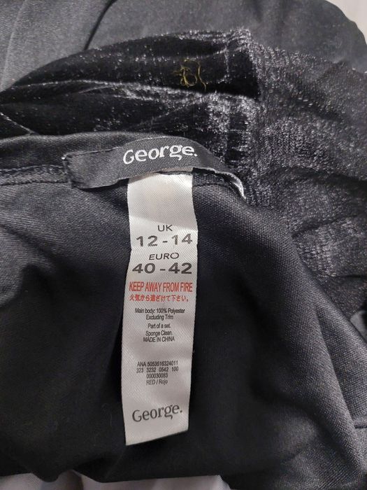 Карнавальний костюм піратки дорослий