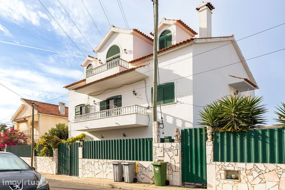 Moradia T7, Corroios
