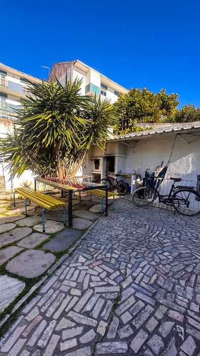 Aluguer de Quarto - Moradia Costa da Caparica