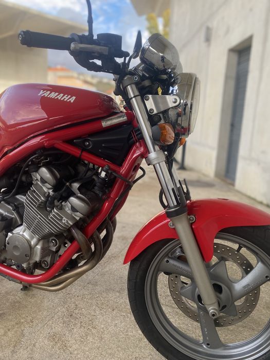 Yamaha XJ 600 N - Ótimo Estado