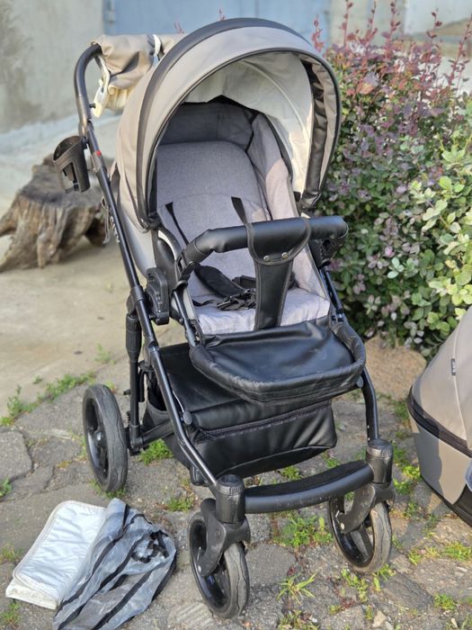 Коляска 2 в 1 Bair City