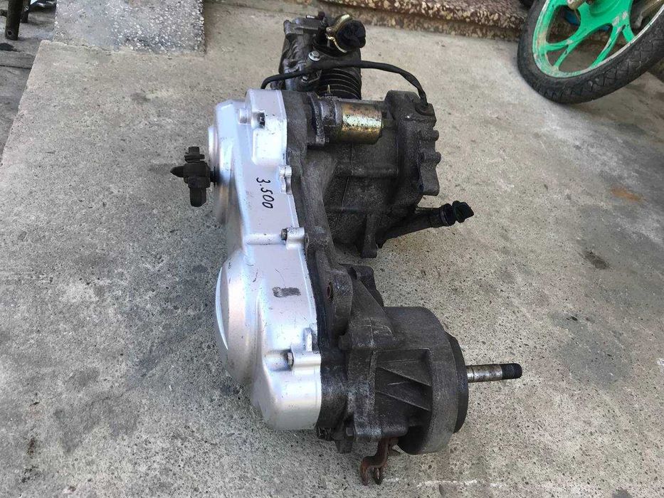 Двигатель на скутер 139QMB  80СС (капремонт)