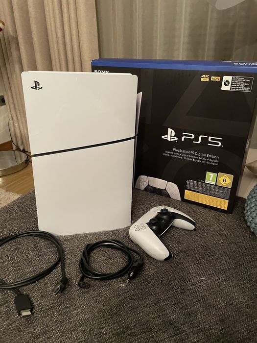 Vendo PS5 Digital Version 500gb