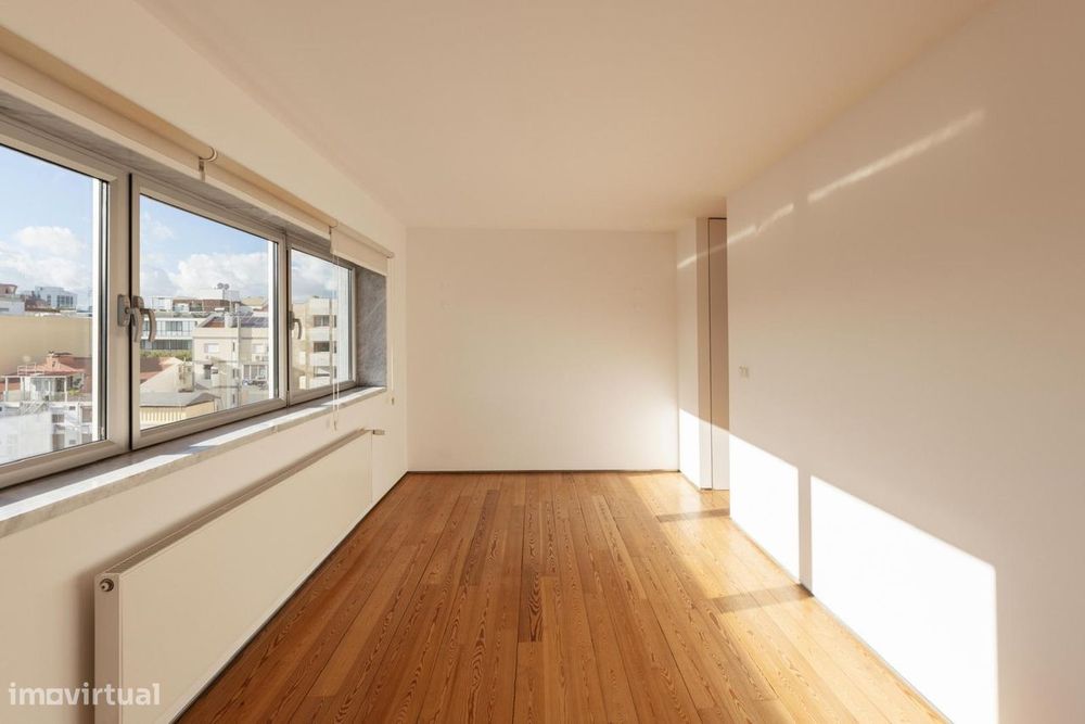 Penthouse Duplex T5 no topo das Avenidas Novas