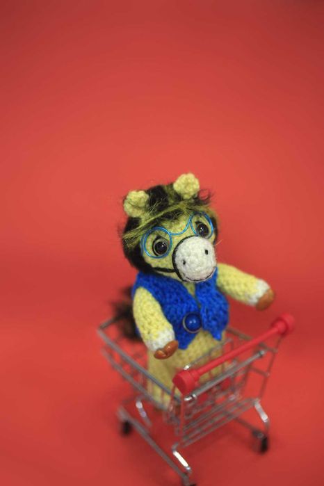 Коник символ року