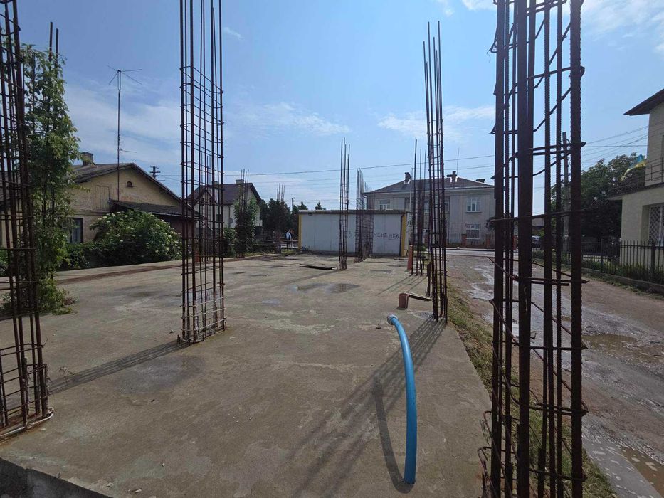 Нежитлове приміщення навпроти Поліклініки, м. Кам'янка-Бузька