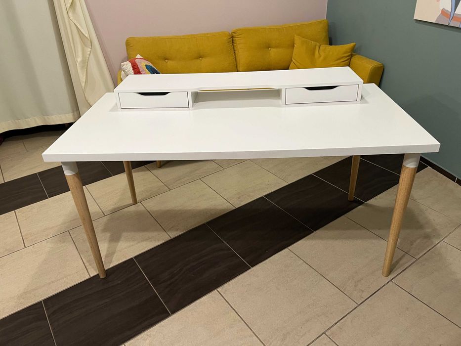Biurko Ikea LINNMON / HILVER Stół